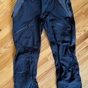 Women’s Outdoor Research Skyward II AscentShell pants - gray/black, size L